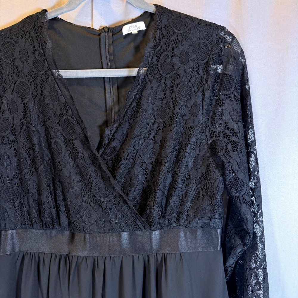 Pinup Fashion‎ Dress 20X Black Lace Bodice V-Neck Long Sleeve Midi Dress
